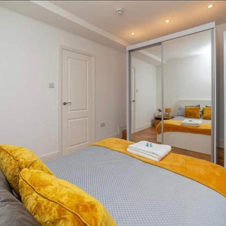 Beautiful 1Bd Apartment On The King'S Road Chelsea London Eksteriør billede