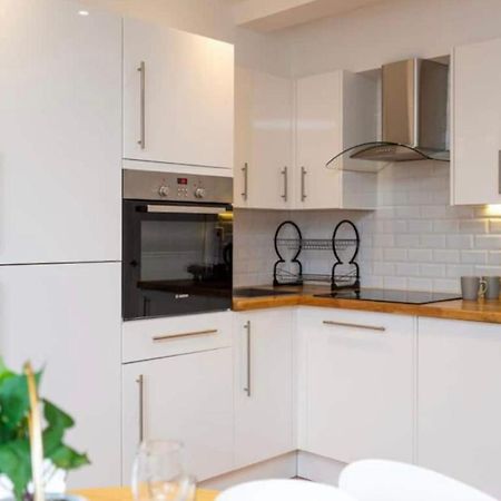 Beautiful 1Bd Apartment On The King'S Road Chelsea London Eksteriør billede